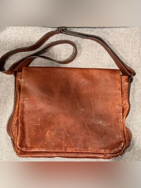 Moore & Giles Men's Leather Messenger Bag - Brown